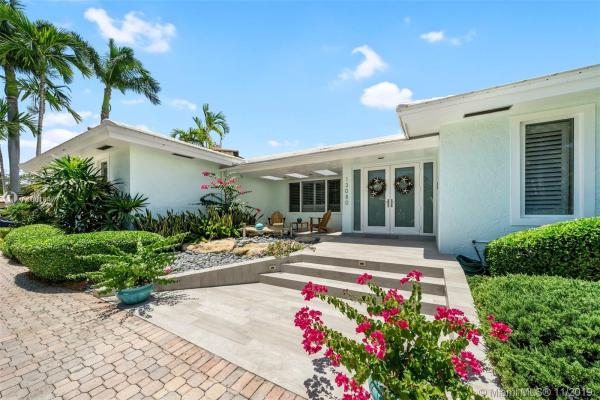 Gables By The Sea, 13080 Miranda St, Coral Gables, Florida 33156, image 2
