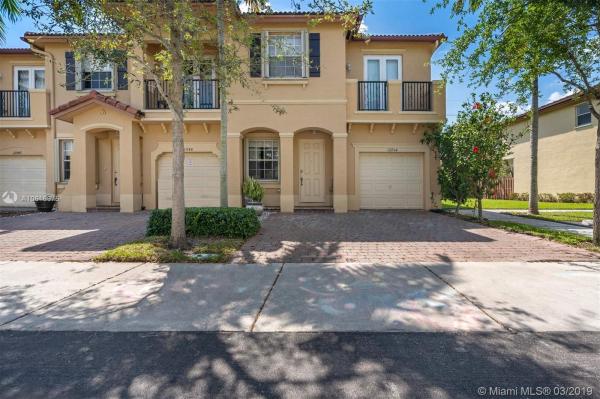 Tuscany Village, 12954 SW 135th Ter, Three Lakes, Florida 33186, image 2