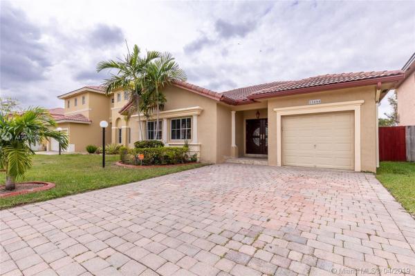 13444 SW 124th Ave, Kendale Lakes, Florida 33186, image 2