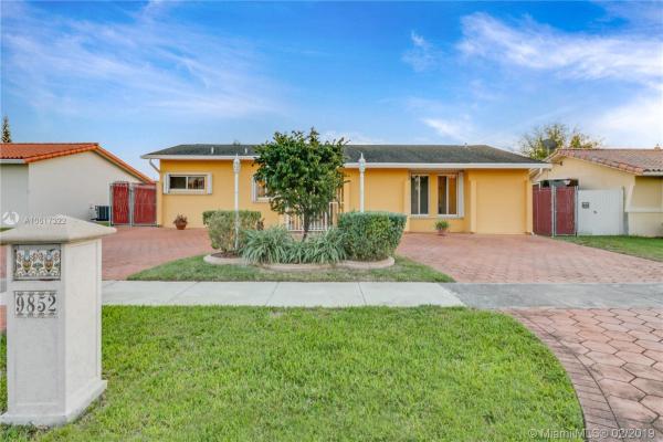University Park No HOA, 9852 SW 27th Ter, University Park, Florida 33165, image 2