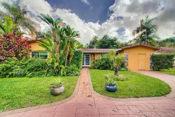 Griffing Biscayne Park Estates, 12001 NE 6th Ave, Biscayne Park, Florida 33161, image 2