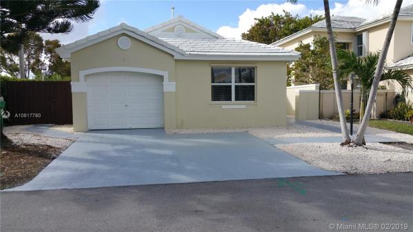 Lancaster & Capri At Lakes Of The Meadow, 4790 SW 154TH PL, Kendall West, Florida 33185, image 2