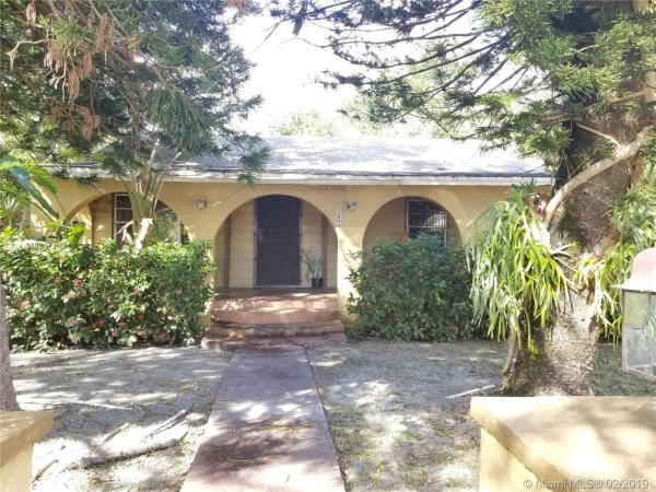 University Manor, 5891 SW 62nd St, South Miami, Florida 33143, image 2
