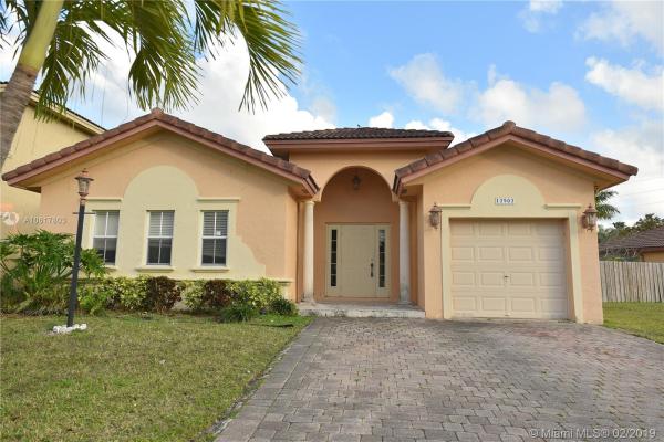 Caribe At Bonita Lakes, 13903 SW 124th Ave Rd, Three Lakes, Florida 33186, image 2