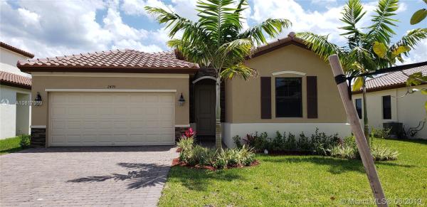 Kingman Commons, 2490 SE 1st St, Homestead, Florida 33033, image 2