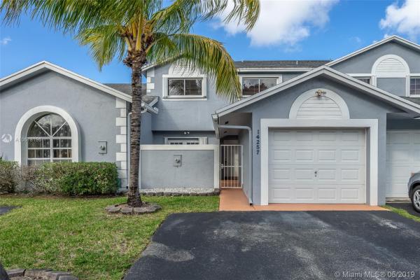 Place Royale, 14257 SW 96th Ter #14257, The Hammocks, Florida 33186, image 2