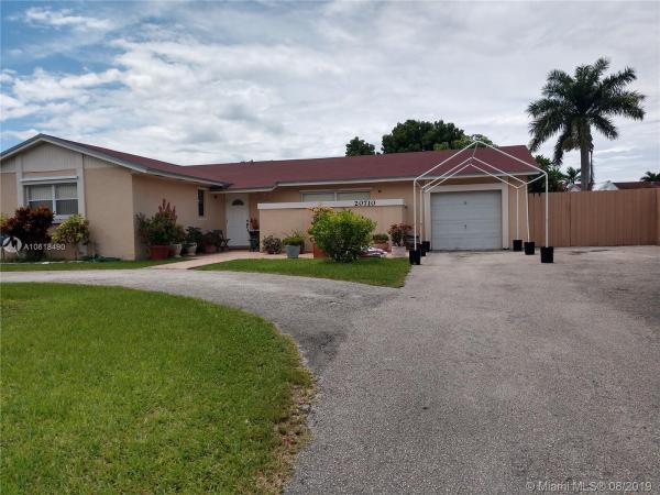 Chamberlain Courts, 20710 SW 122nd Ct, South Miami Heights, Florida 33177, image 2