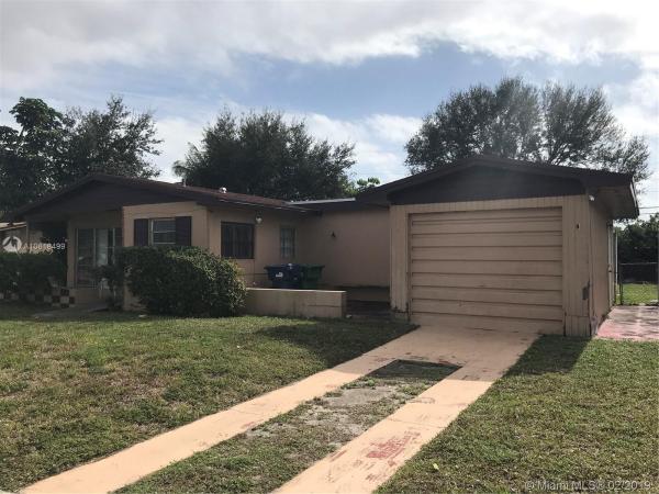 Scott Lake Manor, 1500 NW 182nd St, Miami Gardens, Florida 33169, image 2