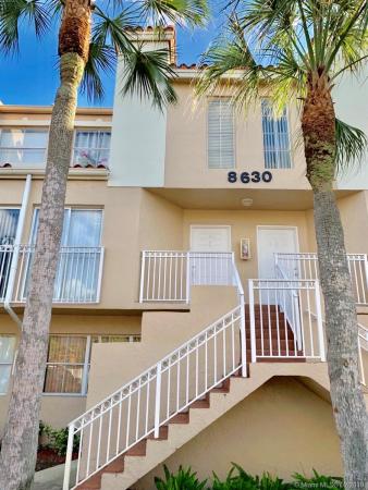 Coral Pointe Townhomes, 8630 NW 5th Ter #16-205, Fountainebleau, Florida 33126, image 2