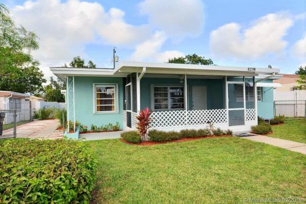 Weidlings, 6239 Grant Ct, Hollywood, Florida 33024, image 2