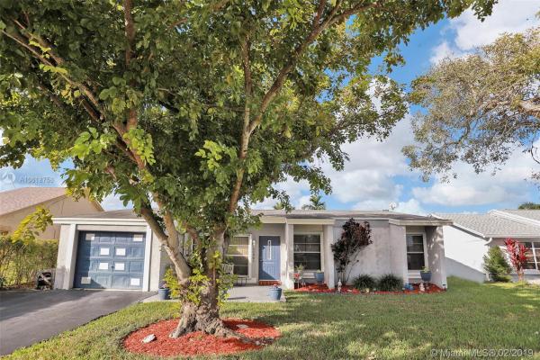 Windward Isle, 11841 NW 38th Pl, Sunrise, Florida 33323, image 2