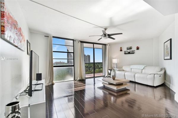 Ensenada, 3401 N Country Club Dr #811, Aventura, Florida 33180, image 2