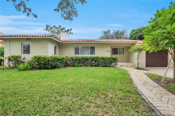 Granada, 636 Majorca Ave, Coral Gables, Florida 33134, image 2