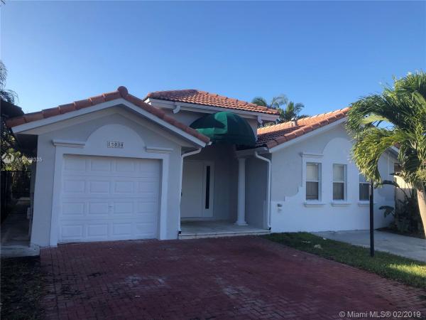 15038 SW 32nd St, Unincorporated Dade County, Florida 33185, image 2