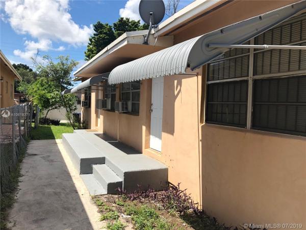 Liberia, 2236 Greene St #A-B, Hollywood, Florida 33020, image 2