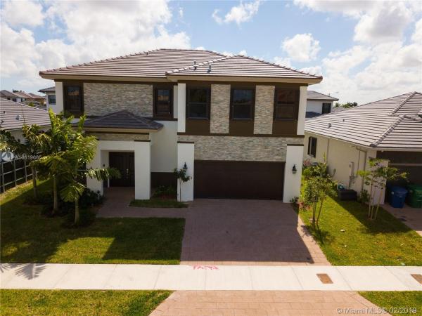 Los Prados By Lennar, 15962 SW 44th St, The Hammocks, Florida 33185, image 2