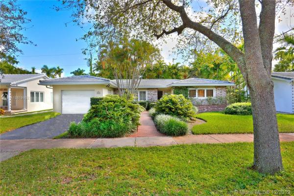Riviera, 6915 Barquera St, Coral Gables, Florida 33146, image 2