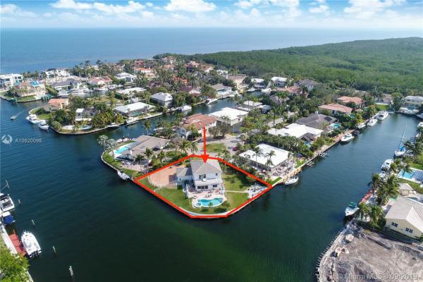 Gables By The Sea, 13000 Zambrana St, Coral Gables, Florida 33156, image 2