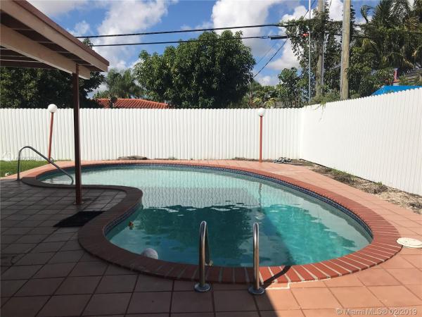 Coral Park Estates, 1010 SW 93rd Ave, Westchester, Florida 33174, image 2