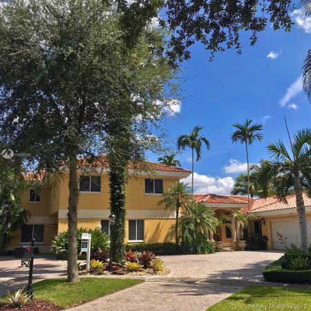 Royal Oaks, 16731 NW 82nd Ct, Miami Lakes, Florida 33016, image 2