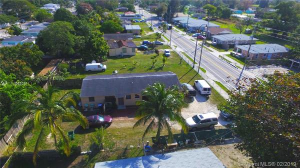 Dixie Heights Gardens, 10381 SW 176th St, West Perrine, Florida 33157, image 2