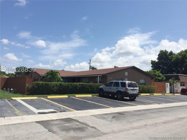 Sunshine Villas, 5301 NW 17th Ct, Lauderhill, Florida 33313, image 2