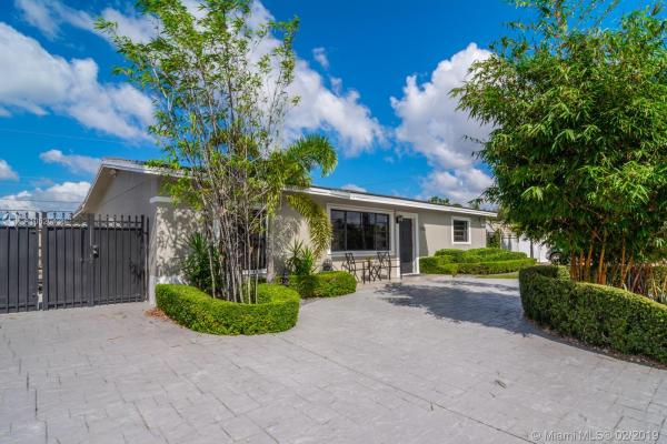 Palm Springs North Residential, 7931 NW 174th Ter, Palm Springs North, Florida 33015, image 2
