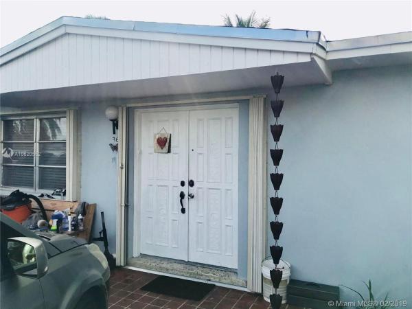 Caribe, 9620 SW 79th St, Sunset, Florida 33173, image 2