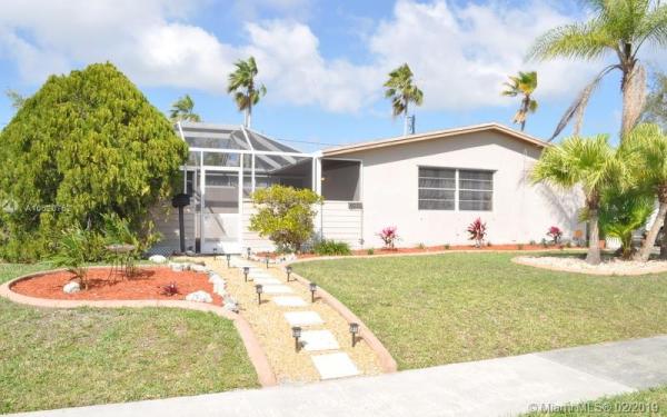 Whispering Pines Estates, 8911 SW 197th St, Cutler Bay, Florida 33157, image 2