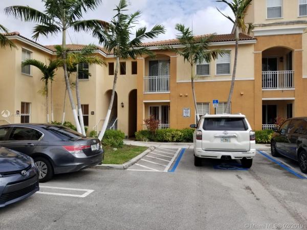 Fontainbleau Lakes Courtyards West, 10012 NW 7th St #109, Fountainebleau, Florida 33172, image 2
