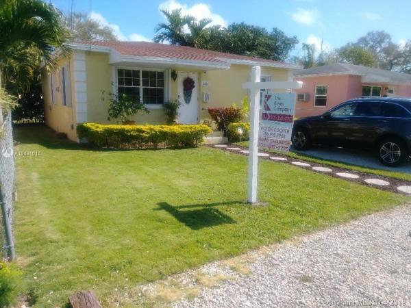 Carters, 3123 Plaza St, Miami, Florida 33133, image 2