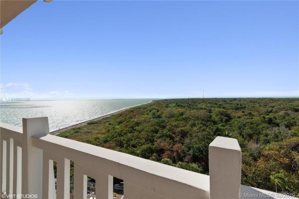 Towers Of Key Biscayne, Key Biscayne, Florida 33149, image 2