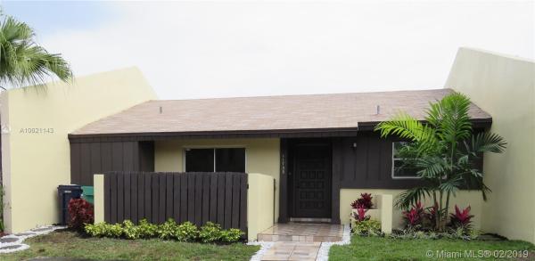 Devon Aire Villas, 11735 SW 123 Ave #, The Crossings, Florida 33186, image 2