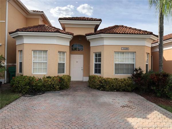 Lennar Townhomes At Forest Lakes, 10250 SW 163rd Pl 0, The Hammocks, Florida 33196, image 2