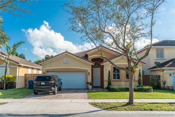 Villas Del Campo, 10834 SW 244th Ter, Princeton, Florida 33032, image 2
