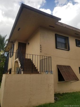 Laguna Tropical, 6866 NW 173rd Dr #612, Hialeah, Florida 33015, image 2