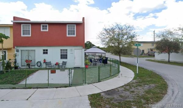 Kings Gardens, 19224 NW 46th Ave #., Miami Gardens, Florida 33055, image 2