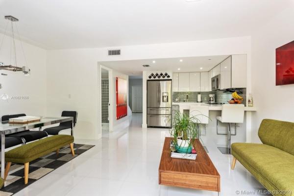 The Arbour, 14097 NE 2nd Ct #1-B, Golden Glades, Florida 33161, image 2