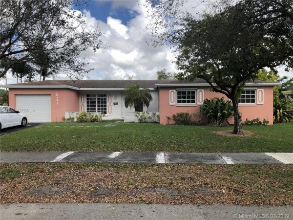 Kendale, 10441 SW 99th St, Kendall, Florida 33176, image 2
