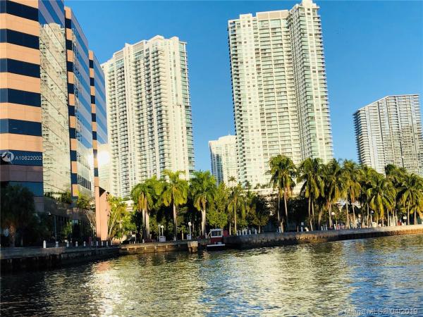 Villa Navarra, 444 SW 4th St #105, Miami, Florida 33130, image 2