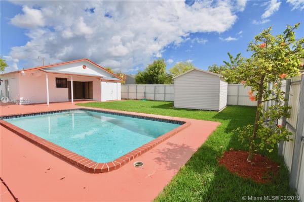 South Miami Lakes, 12380 SW 197th Ter, South Miami Heights, Florida 33177, image 2