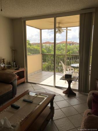 Las Vistas At Doral, 8353 Lake Dr #406, Doral, Florida 33166, image 2