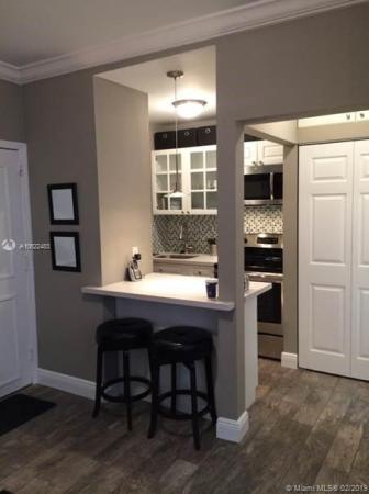 Menores, 119 Menores Ave #5, Coral Gables, Florida 33134, image 2