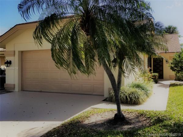 The Ridge At The Bluffs, 108 Ridge Rd, Jupiter, Florida 33477, image 2