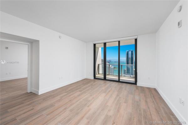 1010 Brickell, 1010 Brickell Ave #2502, Miami, Florida 33131, image 2
