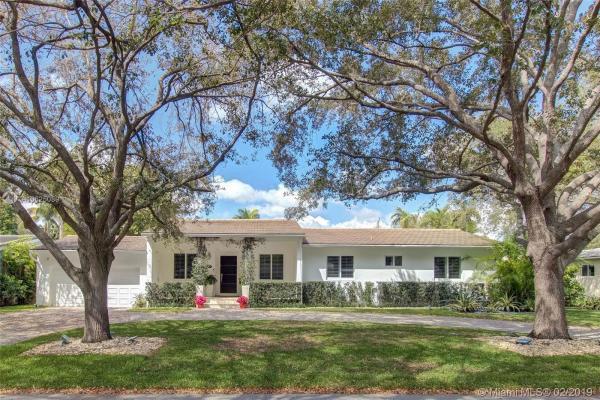 719 Paradiso Ave, Coral Gables, Florida 33146, image 2