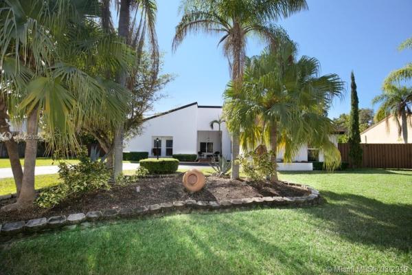 Mary Ann Estates, 10540 SW 138th St, Kendall, Florida 33176, image 2