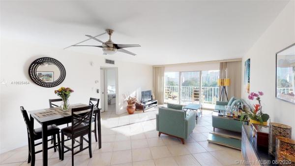 Marbella Tower, 200 178th Dr #708, Sunny Isles Beach, Florida 33160, image 2