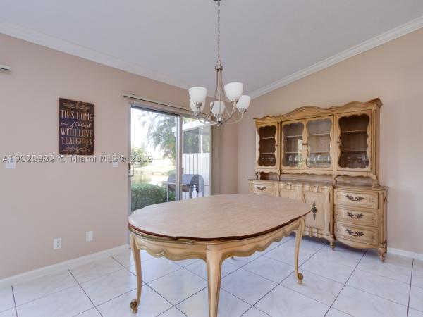 Discovery Pointe, 2273 W Discovery Cir W, Deerfield Beach, Florida 33442, image 2