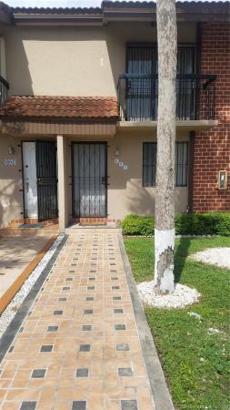 Villas University Square, 1919 SW 107th Ave #602, University Park, Florida 33165, image 2